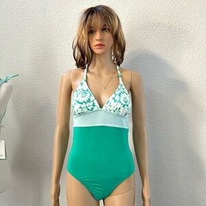 ❤️Dahlia one piece 🌸